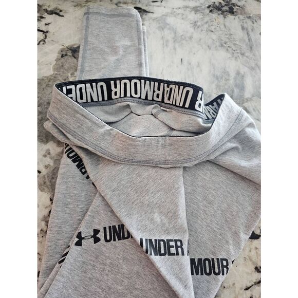 Under armour fitted leggings - Picture 2 of 3